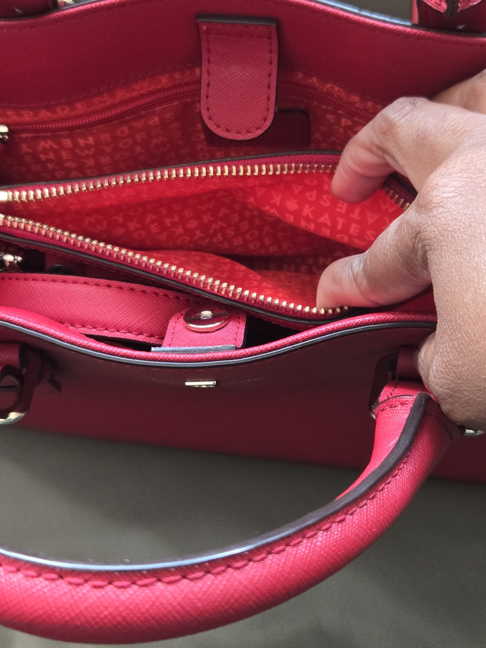 Kate Spade New York Cove Street Provence Satchel - Pillbox Red NWT - Picture 11 of 12